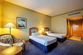 Waterfront Cebu City Hotel & Casino
