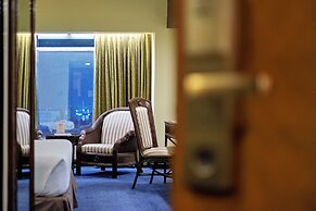 Waterfront Cebu City Hotel & Casino