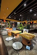 Waterfront Cebu City Hotel & Casino