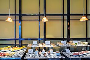 Waterfront Cebu City Hotel & Casino