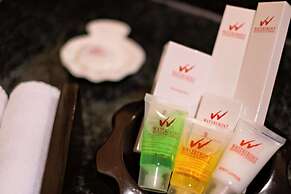 Waterfront Cebu City Hotel & Casino