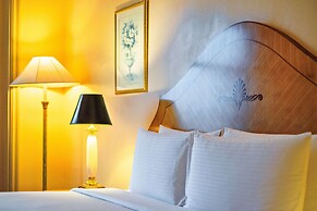 Waterfront Cebu City Hotel & Casino