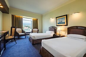 Waterfront Cebu City Hotel & Casino