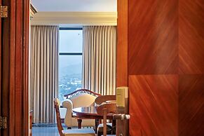 Waterfront Cebu City Hotel & Casino