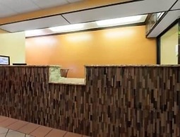 Super 8 by Wyndham Jackson/Ridgeland