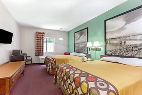 Super 8 by Wyndham Jackson/Ridgeland