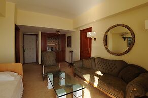 Palmariva Beach Hotel
