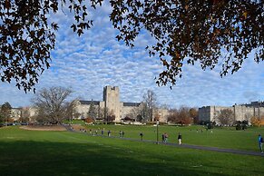 Holiday Inn Express & Suites Blacksburg - University Area by IHG