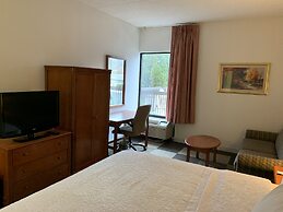 Comfort Inn & Suites Mt. Holly - Westampton