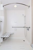 Comfort Inn & Suites Mt. Holly - Westampton