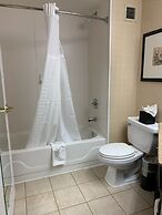 Comfort Inn & Suites Mt. Holly - Westampton