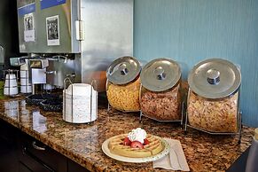 Comfort Inn & Suites Mt. Holly - Westampton