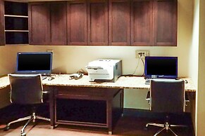 Comfort Inn & Suites Mt. Holly - Westampton