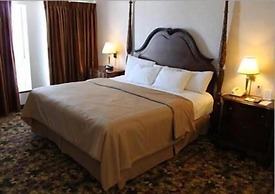 Crown Choice Inn & Suites Lakeview & Waterpark