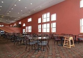 Crown Choice Inn & Suites Lakeview & Waterpark