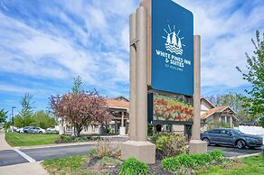White Pines Inn & Suites