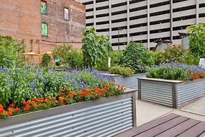 Hotel Indigo Detroit Downtown by IHG