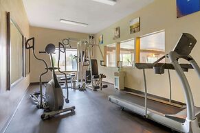Comfort Inn and Suites Pittsburg