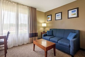 Comfort Inn and Suites Pittsburg
