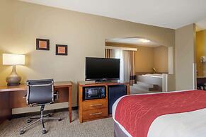 Comfort Inn and Suites Pittsburg