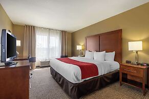 Comfort Inn and Suites Pittsburg