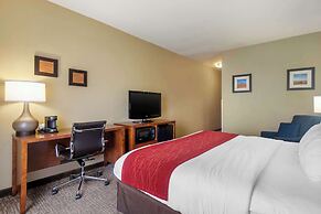 Comfort Inn and Suites Pittsburg