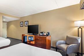 Comfort Inn & Suites Logan International Airport