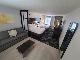 Comfort Inn & Suites Near Universal Orlando Resort - Convention Ctr