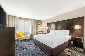 Comfort Inn & Suites Near Universal Orlando Resort - Convention Ctr