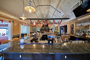 Seaport Resort & Marina