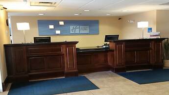 Holiday Inn Express & Suites New Buffalo by IHG