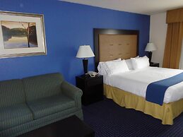 Holiday Inn Express & Suites New Buffalo by IHG