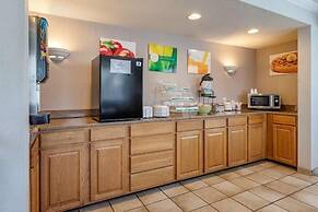 Quality Inn & Suites Manistique