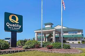 Quality Inn & Suites Manistique