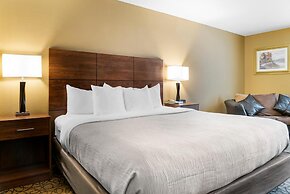 Quality Inn & Suites Manistique