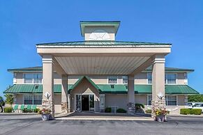 Quality Inn & Suites Manistique