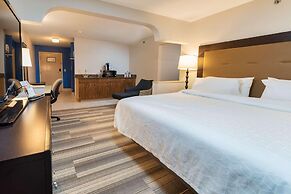 Country Inn & Suites by Radisson, South Haven, MI