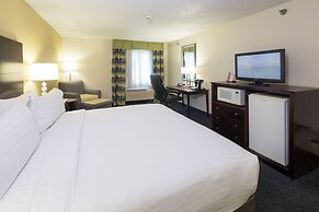 Holiday Inn Express & Suites St Joseph by IHG