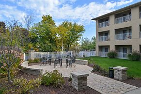 Holiday Inn Express & Suites St Joseph by IHG