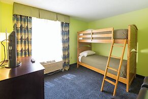 Holiday Inn Express & Suites St Joseph by IHG