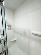 Holiday Inn Express & Suites St Joseph by IHG