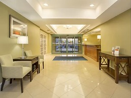 Kalamazoo Hotel and Suites