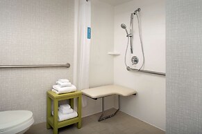 Hampton Inn College Park