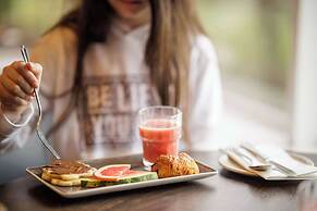 Hotel Woodstock, an Ascend Hotel Collection Member