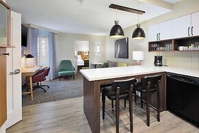 Staybridge Suites Boston - Burlington by IHG
