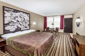 Super 8 by Wyndham Valdosta Mall