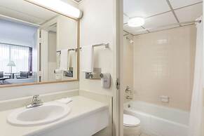 Super 8 by Wyndham Valdosta Mall