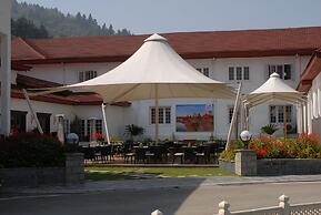 The Lalit Grand Palace Srinagar
