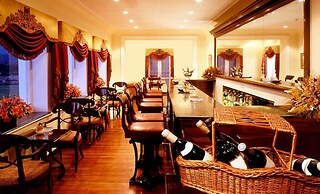 The Lalit Grand Palace Srinagar