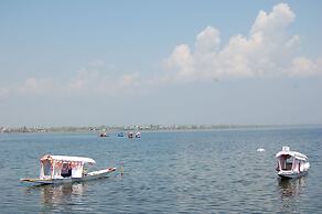 The Lalit Grand Palace Srinagar